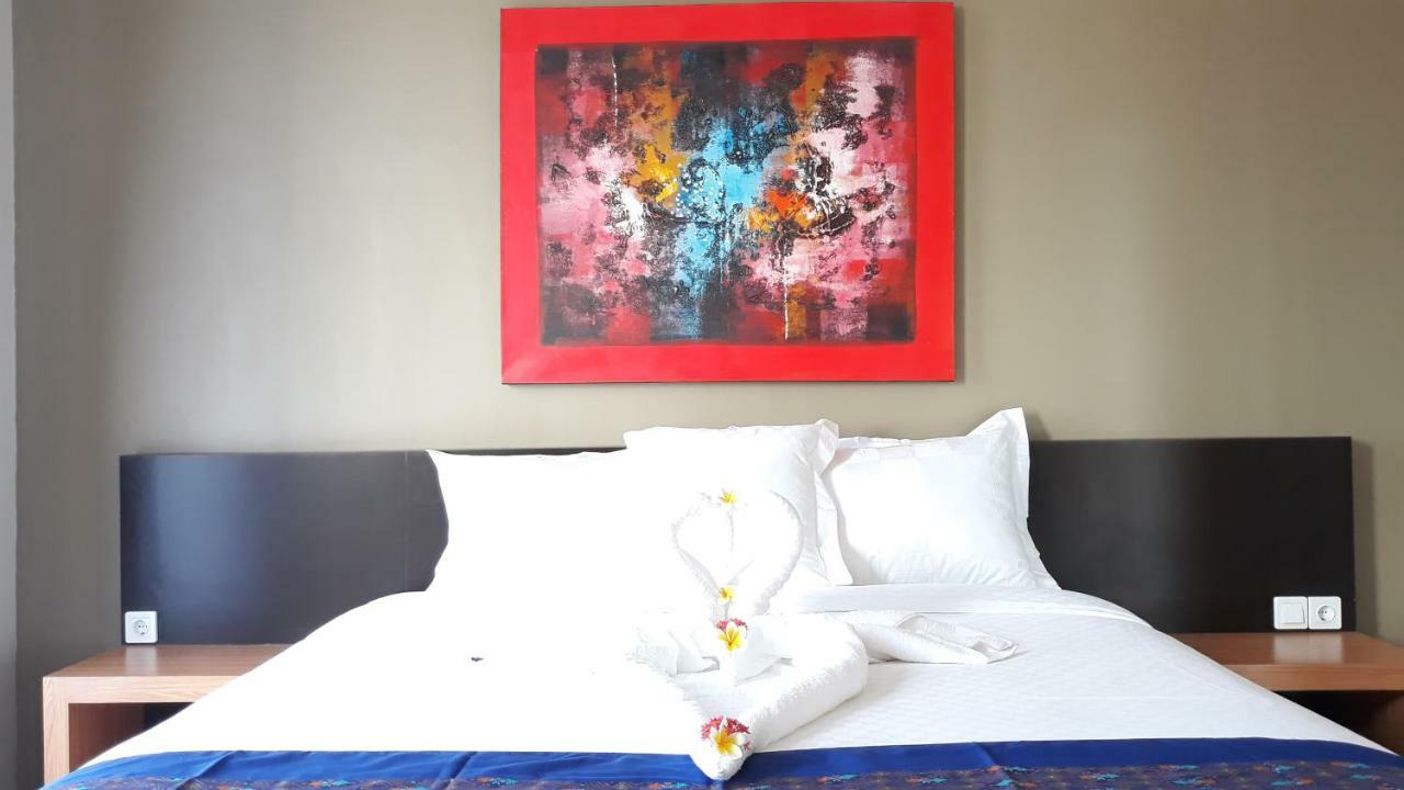 Asiana Lovina Hotel Bagian luar foto